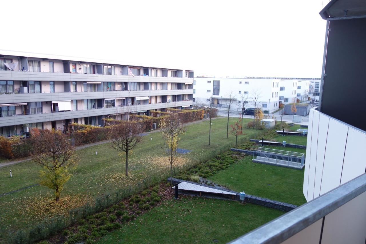 Muenchen-Riem My Room Apartment An Der Messe Luaran gambar
